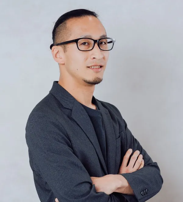 Nishika 執行役員 セールス・マーケティング担当 角本洋介